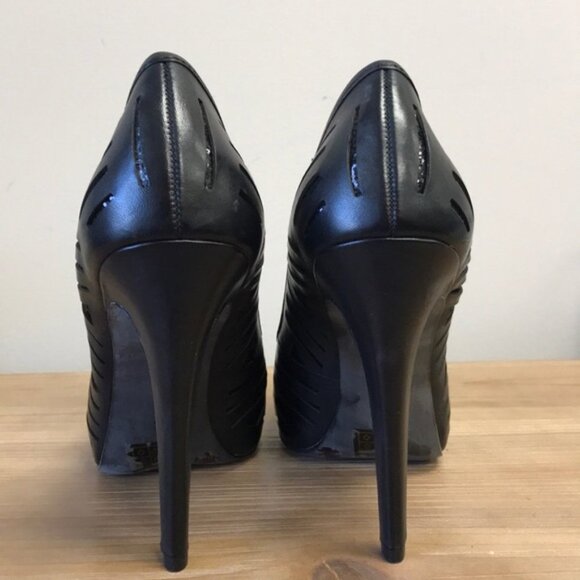 BCBGeneration Women's Prague Pump - Picture 6 of 8